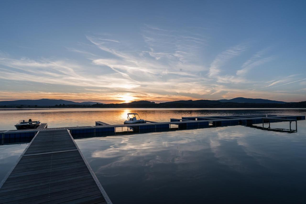 Unique Lipno Apartment Černá v Pošumaví Εξωτερικό φωτογραφία